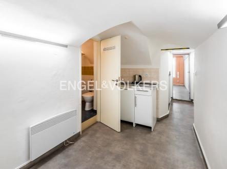 Pronájem - obchodní prostor, 38 m²