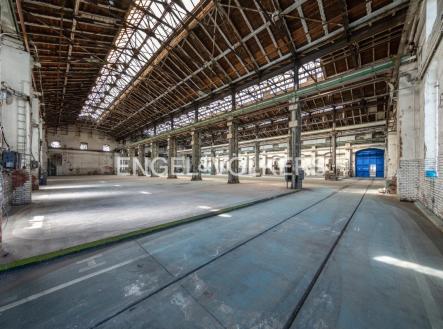 Pronájem komerčního objektu, sklad, 2 521 m²