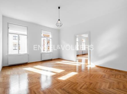 Pronájem bytu, 2+kk, 132 m²