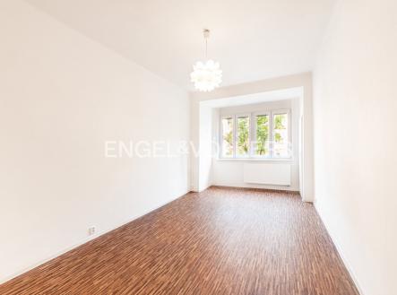 Pronájem bytu, 2+kk, 56 m²