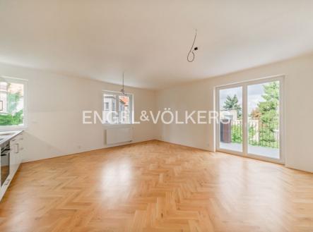 Pronájem bytu, 2+kk, 71 m² obrázek