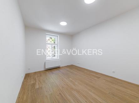 Pronájem bytu, 2+kk, 44 m²