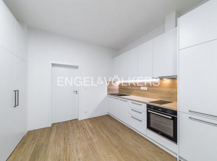 Pronájem bytu, 2+kk, 44 m²