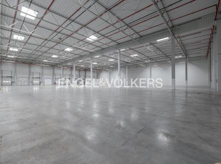 Pronájem - komerční objekt, sklad, 3 700 m²