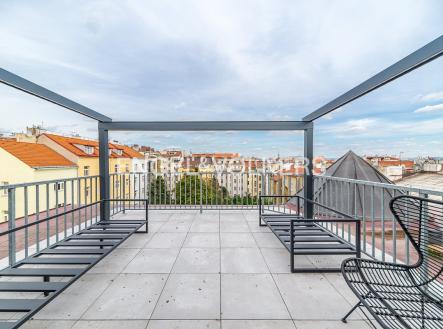 Pronájem bytu, 4+kk, 140 m²