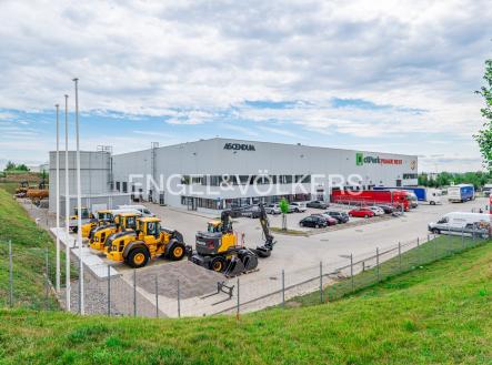 Pronájem komerčního objektu, sklad, 5 300 m²