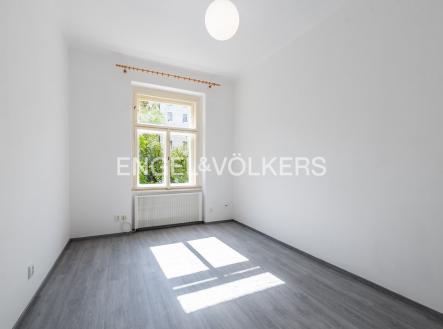 Pronájem bytu, 3+kk, 72 m²