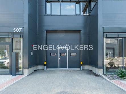 Pronájem komerčního objektu, sklad, 1 095 m²