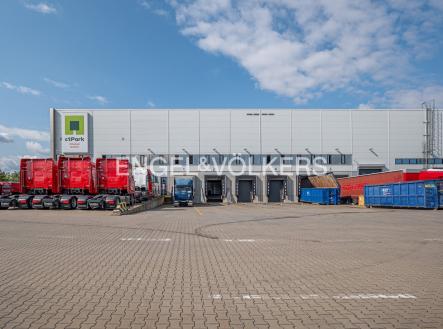 Pronájem komerčního objektu, sklad, 300 000 m²