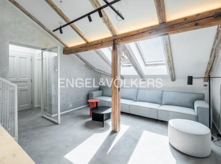 Pronájem bytu, 3+kk, 95 m²