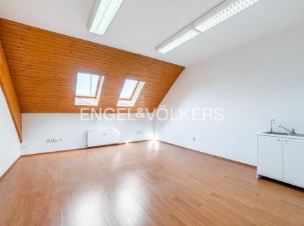 Pronájem kanceláře, 29 m²