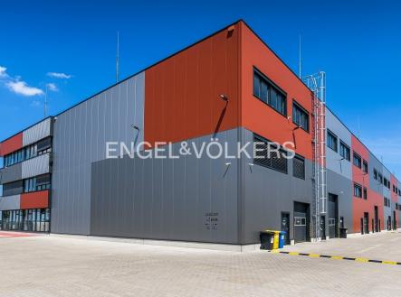 Pronájem komerčního objektu, jiný, 5 000 m²