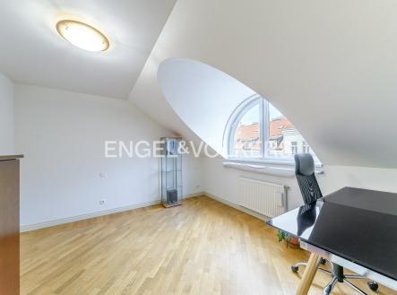 Pronájem bytu, 3+kk, 98 m²