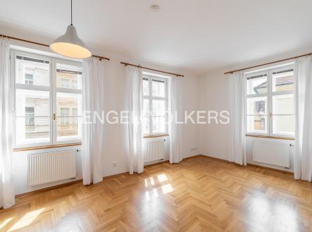 Pronájem bytu, 5+kk, 240 m²