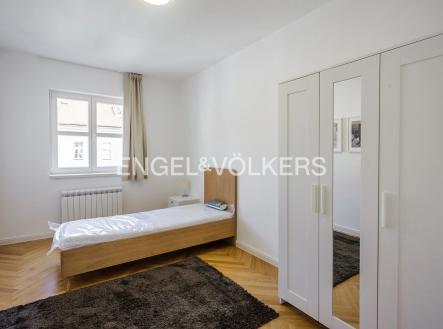 Pronájem bytu, 3+kk, 63 m²