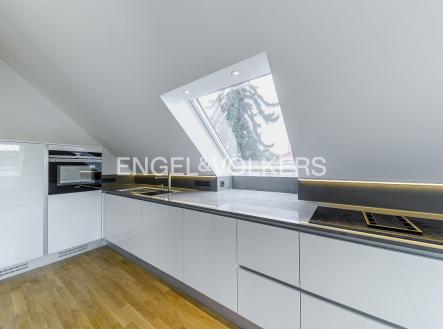 Pronájem bytu, 3+kk, 105 m²