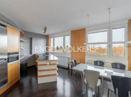 Pronájem bytu, 2+kk, 70 m²