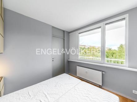 Pronájem bytu, 2+kk, 70 m²