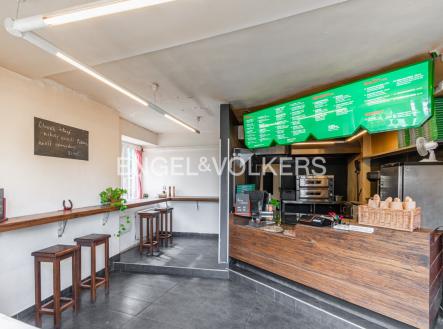 Pronájem - restaurace, 59 m²