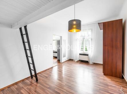 Pronájem bytu, 1+1, 43 m²