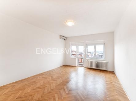 Pronájem bytu, 4+kk, 112 m²