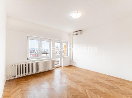 Pronájem bytu, 4+kk, 112 m²