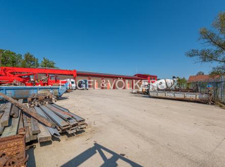 Pronájem komerčního objektu, sklad, 486 m²