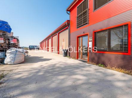 Pronájem komerčního objektu, sklad, 486 m²