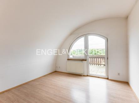 Pronájem bytu, 4+kk, 99 m²