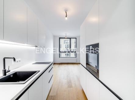 Pronájem bytu, 1+kk, 36 m²