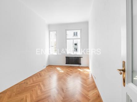 Pronájem bytu, 3+kk, 74 m²