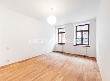 Pronájem bytu, 2+1, 70 m²