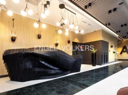 Pronájem kanceláře, 2 455 m²