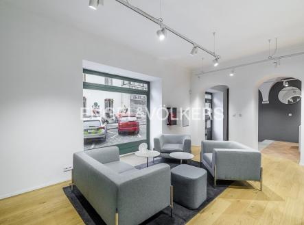 Pronájem obchodní prostor, 98 m²