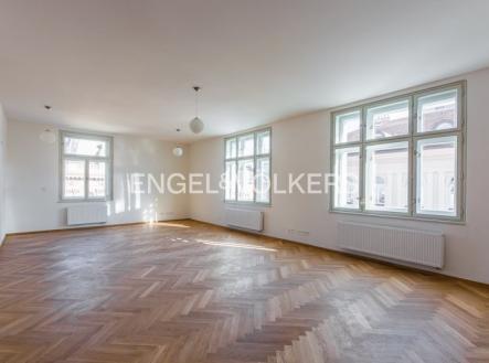 Pronájem bytu, 2+kk, 101 m²