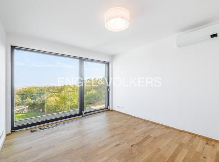 Pronájem bytu, 3+kk, 93 m²