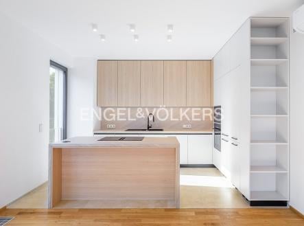 Pronájem bytu, 3+kk, 93 m²