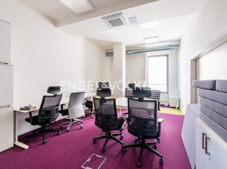 Pronájem kanceláře, 29 m²
