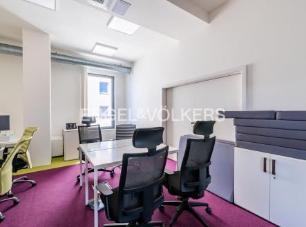 Pronájem kanceláře, 29 m²