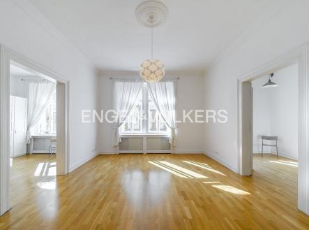 Pronájem bytu, 4+1, 126 m² obrázek