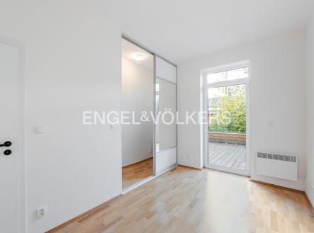 Pronájem bytu, 2+kk, 52 m²