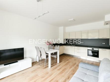 Pronájem bytu, 2+kk, 55 m²