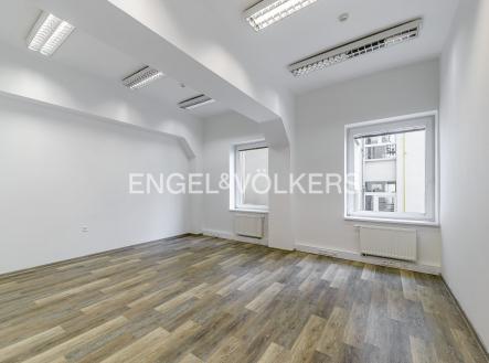 Pronájem kanceláře, 28 m² obrázek