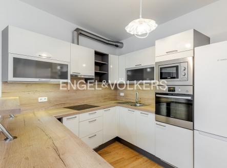 Pronájem bytu, 3+kk, 67 m²