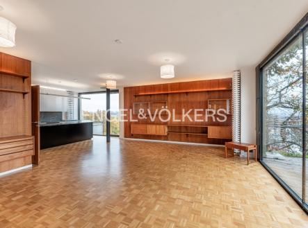 Pronájem bytu, 4+kk, 153 m² obrázek