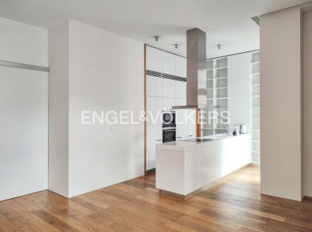 Pronájem bytu, 2+kk, 72 m²