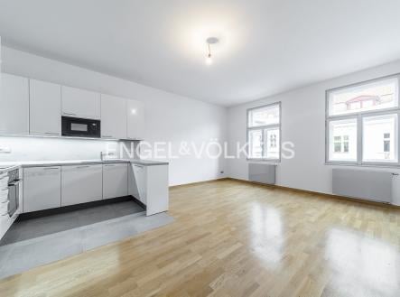 Pronájem bytu, 2+kk, 71 m²