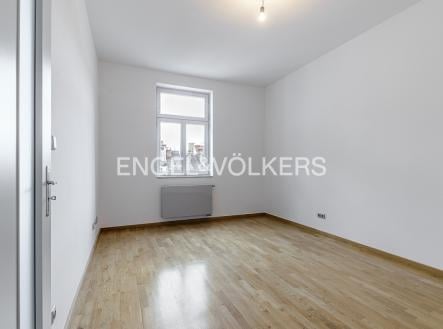 Pronájem bytu, 2+kk, 71 m²