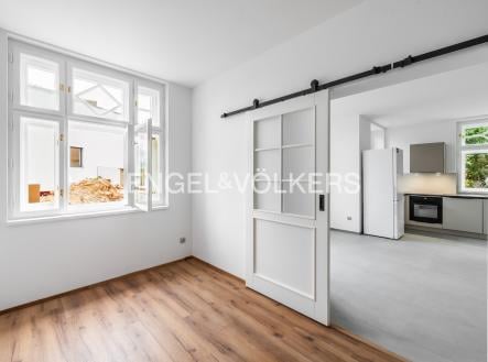 Pronájem bytu, 2+kk, 62 m²