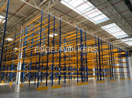 Pronájem komerčního objektu, sklad, 4 596 m²